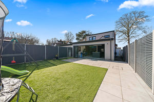 Photo 28- click for photo gallery